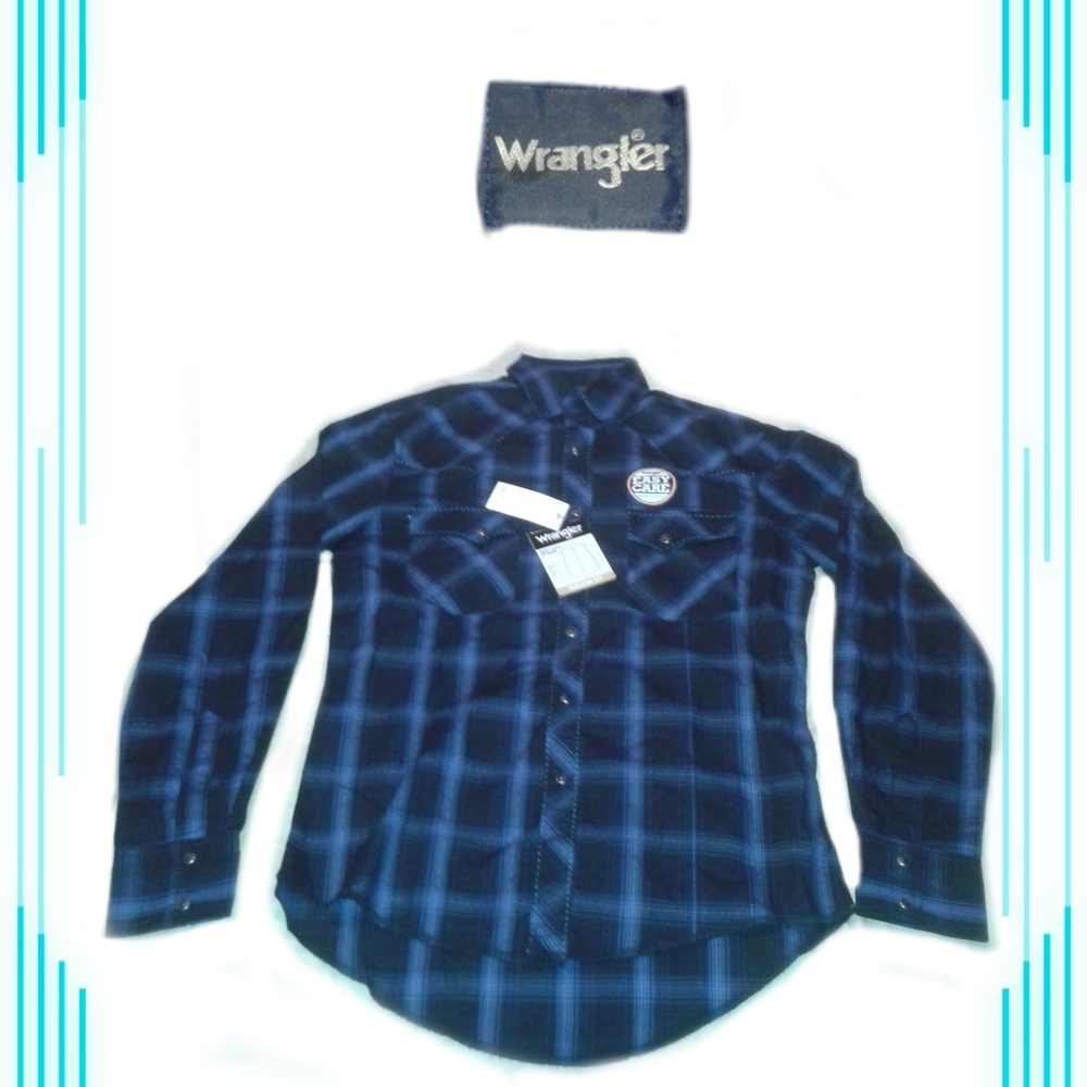 Authentic wrangler shirt blue plaid size Small
